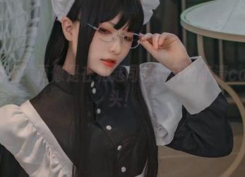 镜中痴姬？更像是在和起司块wii的高清cos争风头！
