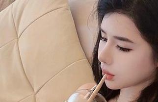 微密圈 - 阿色的图集，红色兔女郎，分享的同时，我只想说，兔子也要打扮嘛！