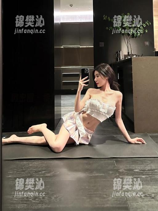 微密圈 - 黎允熙3-5月视图合集，壁纸界的‘三分之一百’纯粹开心！